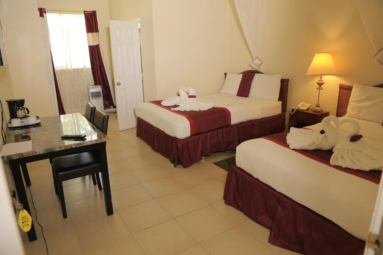 Executive Airport Hotel 엔테베 외부 사진
